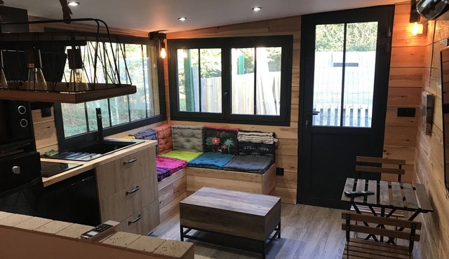 Chalet at the door of the basin