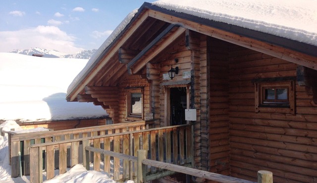 Chalet at the foot of the slopes