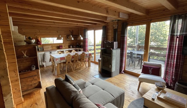 Chalet au Sauze à 3 min des Pistes