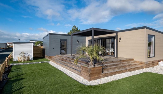 Chalet avec clim - Piscine - 4 adultes - 2 enfants