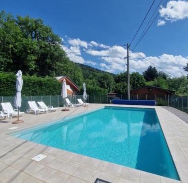 Chalet avec piscine 2C