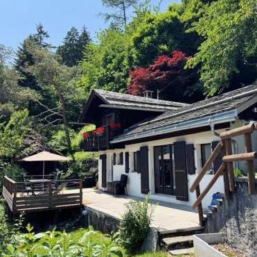 Chalet avec vue panoramique sur les montagnes