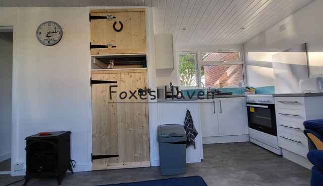 Chalet by the sea,Chapel st leonards, linconshire 2 min walk to beach