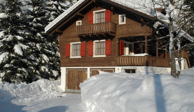Chalet Bacchus (EG) by Interhome