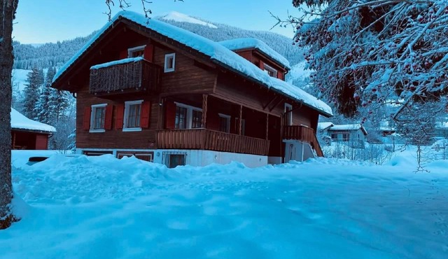 Chalet Bacchus (OG) by Interhome