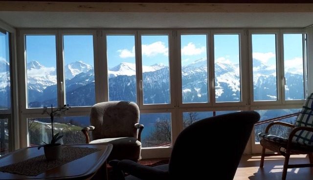 Chalet Bellevue mountain and lake view