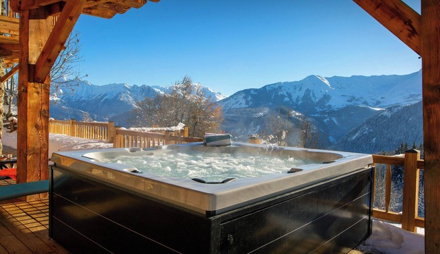 Chalet Bendo - mountain holiday retreat for 10 with spa - OVO Network