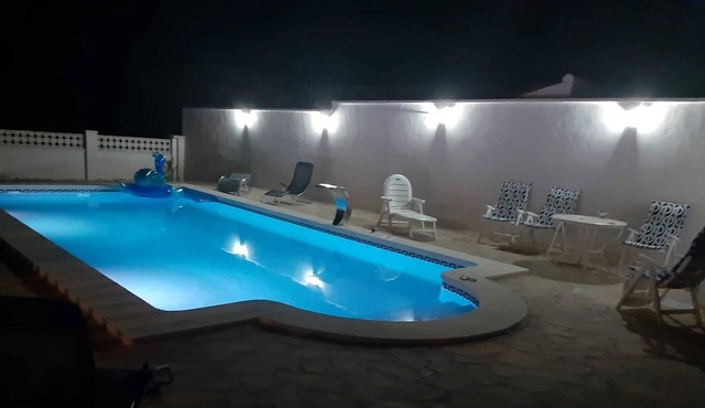 Chalet between MER and MONTAGNE, 4 bedrooms, WIFI and free satellite TV
