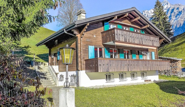 Chalet Bienli Mitte by Interhome