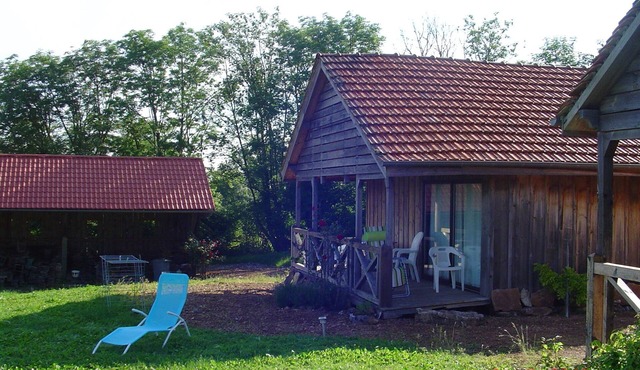 Chalet Bleu in the heart of the Burgundy countryside