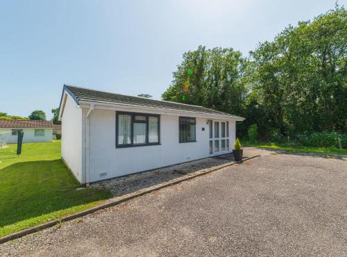 Chalet Bliss by Interhome