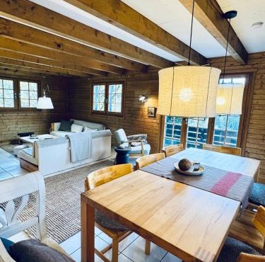 Chalet Bodeli with sauna and panoramic view glacier area