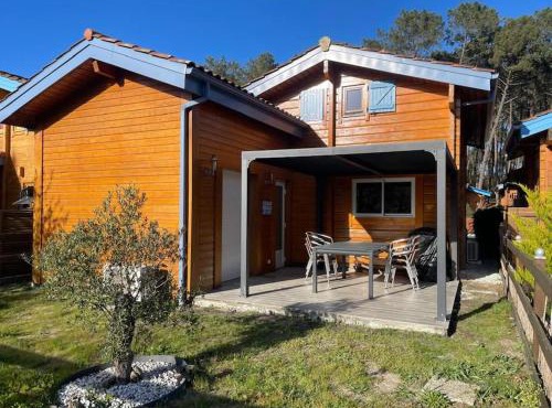 Chalet bois à Bias proche Mimizan