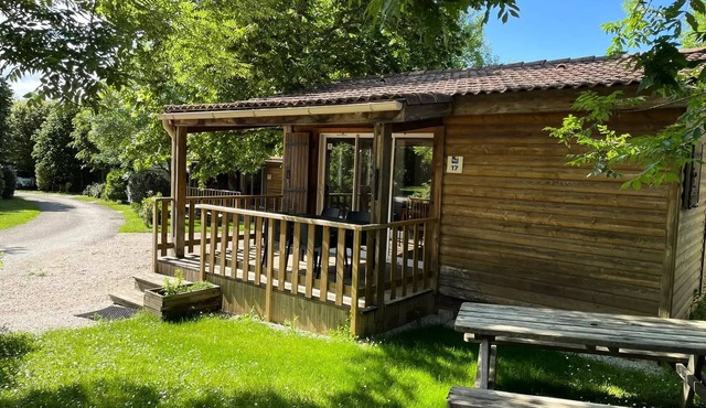 Chalet Bois Confort 31m2 - 2 Schlafzimmer - Überdachte Terrasse - TV - Klimaanlage 6 Personen