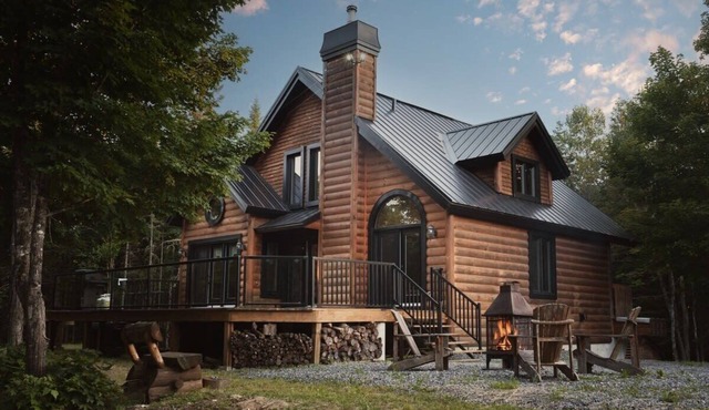 Chalet Bonheur | hot tub