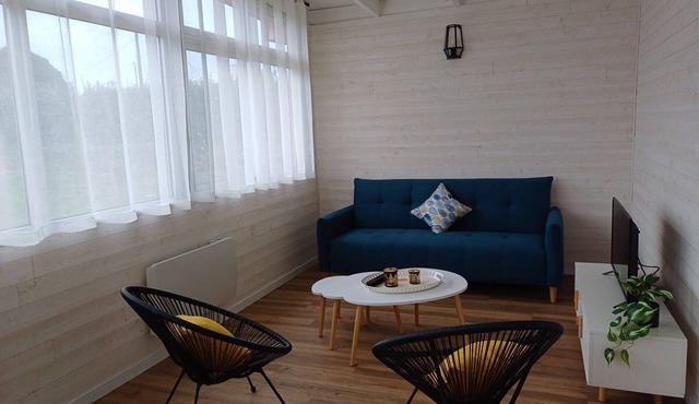 Chalet "Bord de Mer à Ode Vras" with Private Terrace, Garden & Wi-Fi