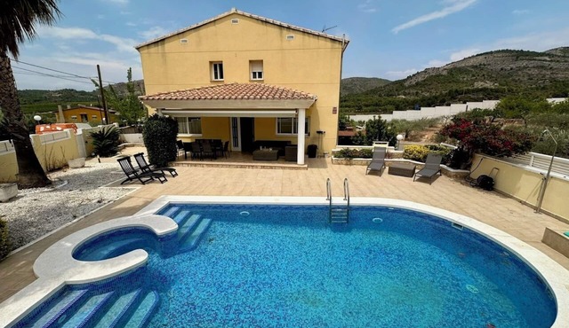 Chalet Borriol Golf RentalHolidays REF 028