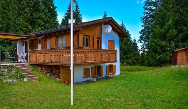 Chalet Brambrüesch by Interhome