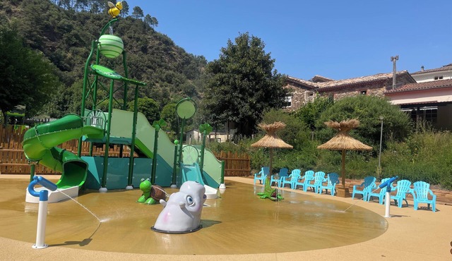 Chalet bungalow 2 bedrooms 5/6 persons in Cevennes