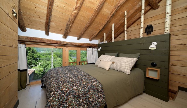 Chalet "Cabanelise" with Mountain View & Private Terrace