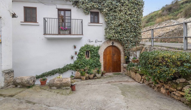 Chalet 'Can Pavet' with Mountain View, Private Pool and Wi-Fi