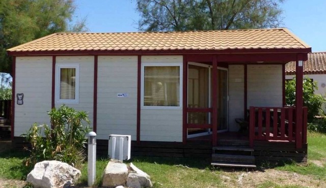 Chalet - ccaiifd - Three Bedroom Chalet, Sleeps 7