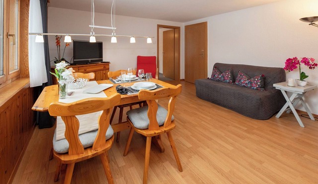 Chalet Chiebrendli by Interhome