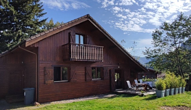 Chalet Coin de Paradis Dans le Massif des Vosges, Résolument Orienté Loisirs
