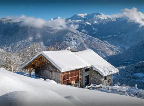 Chalet Confidentiel - OVO Network