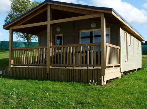 Chalet confortable avec terrasse - 6 pers. - API-1-52-1110