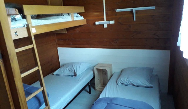 Chalet "Confort 14" with Terrace and Shared Pool