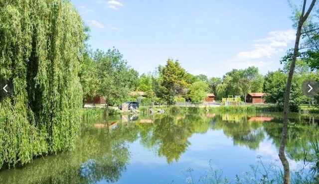 Chalet "Confort 2" with Terrace and Shared Pool