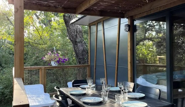 Chalet Confort 35m² 3 bedrooms semi-covered terrace + air conditioning 6 people