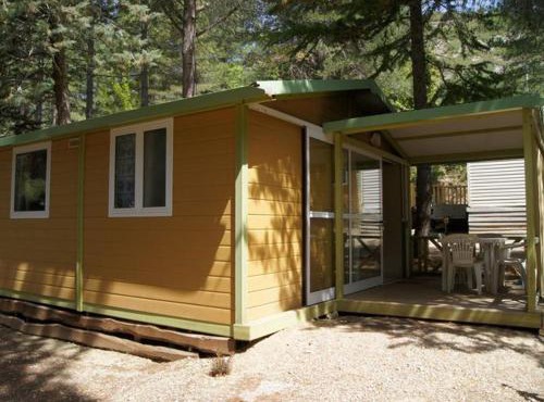Chalet confortable avec terrasse à Sournia - API-1-52-491