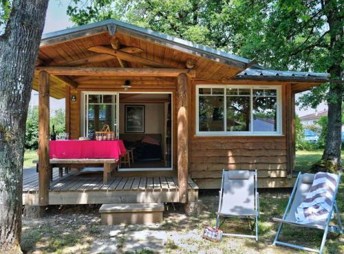 Chalet confortable avec terrasse - 6 pers. - API-1-52-2115