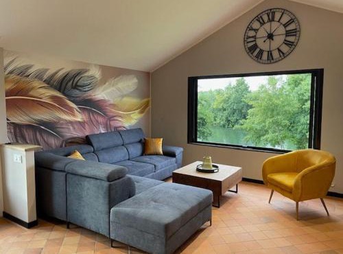 Chalet cosy à La Flèche avec terrasse et vue rivière - FR-1-410-424