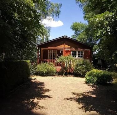 Chalet cosy à Vaas avec vue sur le lac