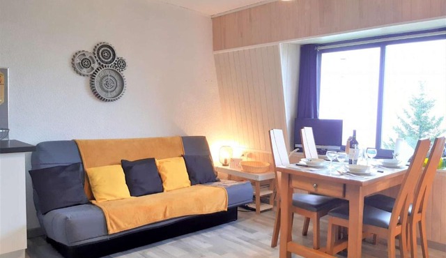 Chalet cosy 4 pers à 800m des pistes - TV, kitchenette équipée, navette gratuite vacances. - FR-1-457-308