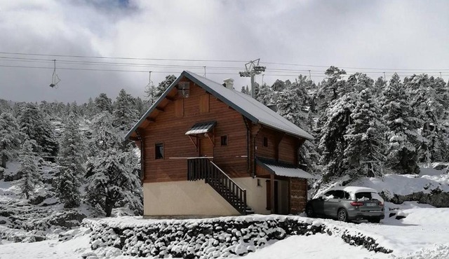 Chalet cosy 6/8 pers. près des pistes avec équipements complets et parking gratuit - FR-1-602-92