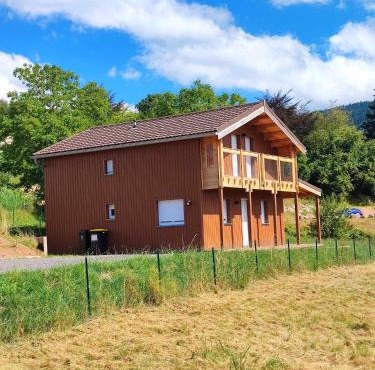 Chalet Cosy familial avec billard 6 pers près Gerardmer