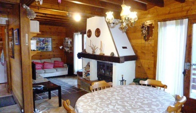 Chalet cosy pour 6 pers, terrasse et cheminée, proche ski, à Arette