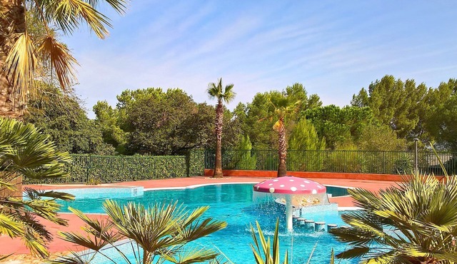 Chalet cosy proche Commerces et Plage!