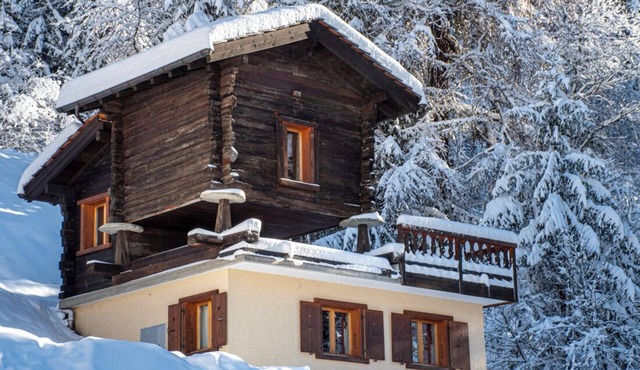 Chalet Cuckoo, Romantic Alpine Getaway. Val d'Anniviers, Valais, Switzerland