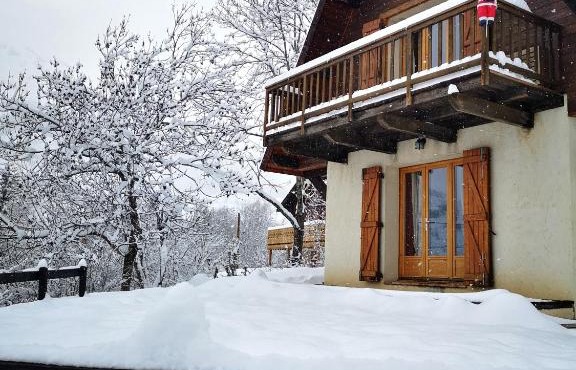 Chalet d'une chambre avec jardin amenage a Allos a 1 km des pistes
