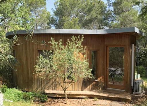 Chalet dans plusieurs hectares de nature