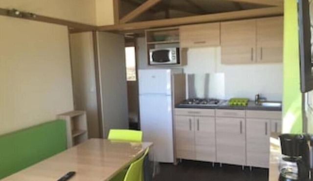 Chalet de 2 Chambres vue mer Très Calme/Propriété Sécurisée