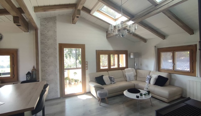 Chalet de charme déco montagne chic entre Geneva, Annecy et ski stations