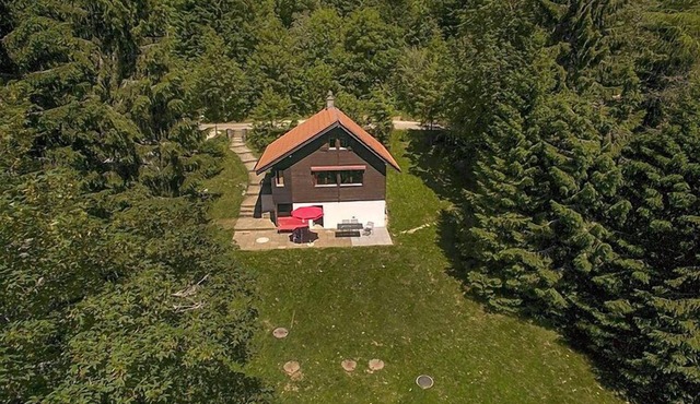 Chalet de la Vue des Alpes by Interhome