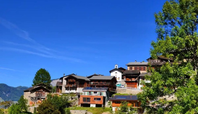 Chalet de Montagne La Rosière - Complete accommodation for up to 20 people