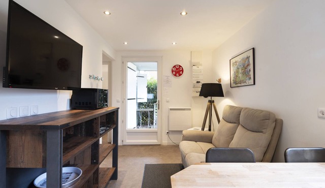 Chalet de Romy : Charming 2 bedroom chalet (with terrace and air conditioning)